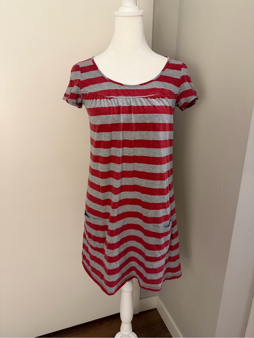 Mossimo Supply Co. Red and Gray Striped Scoop Neck Top